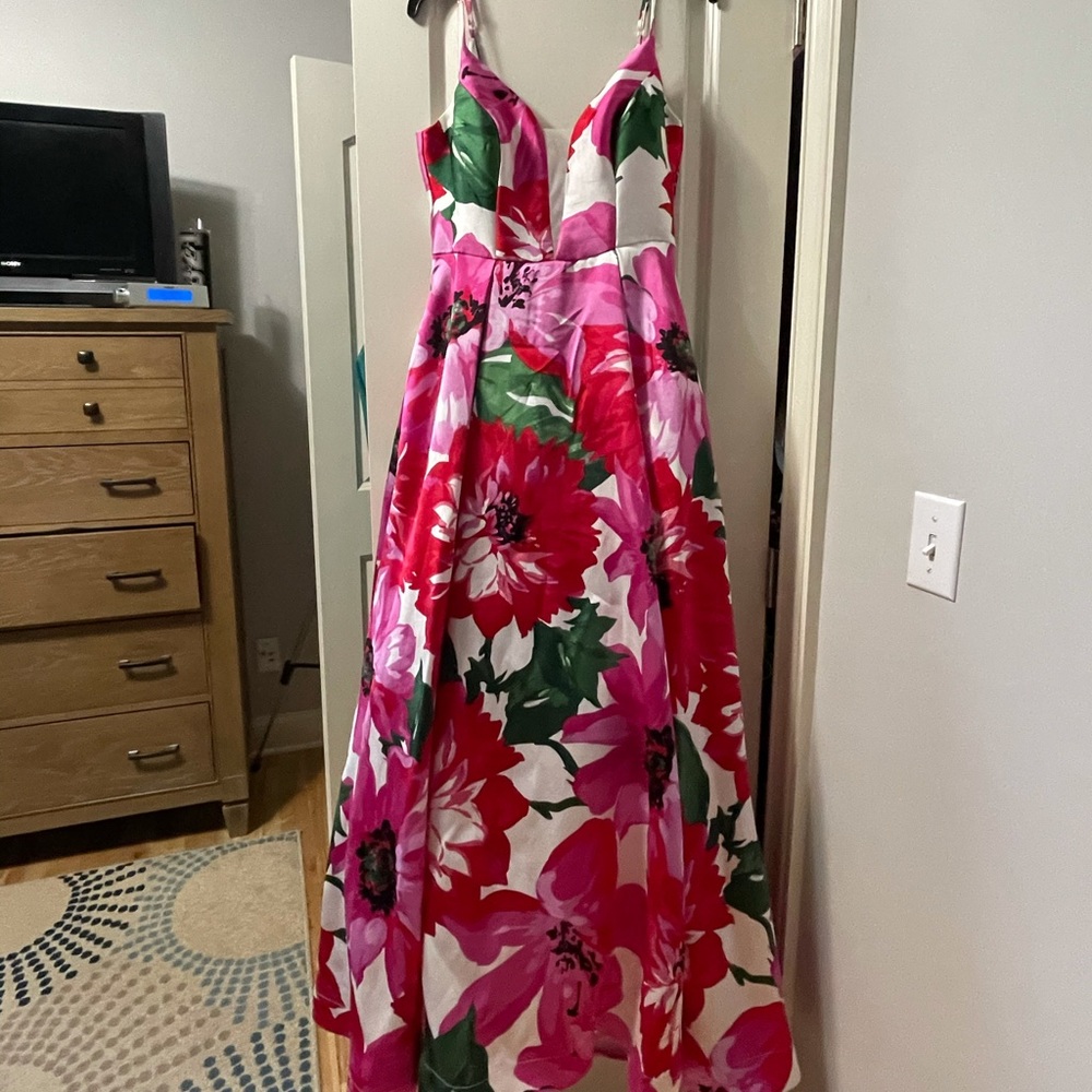 Prom Dress, bright floral, pockets, size 11
